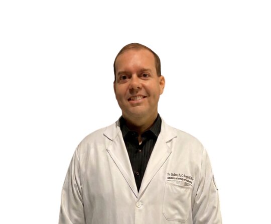 Dr. Rodrigo Barros Ribeiro